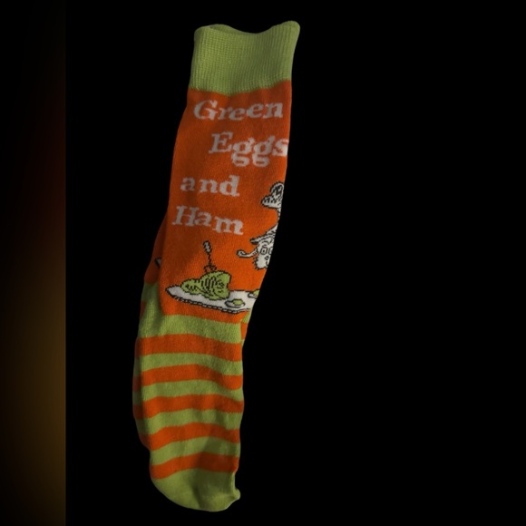 Cat in the Hat Tin - Picture 4 of 4